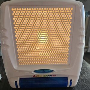 Vintage 2003 Lite-Brite Travel in Working Condition with peg storage and pegs